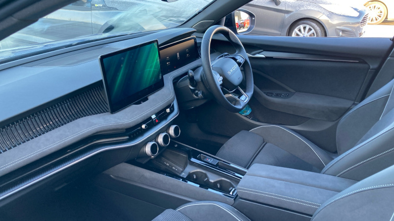 Skoda Superb 1.5 TSI iV Sportline 5dr DSG Estate